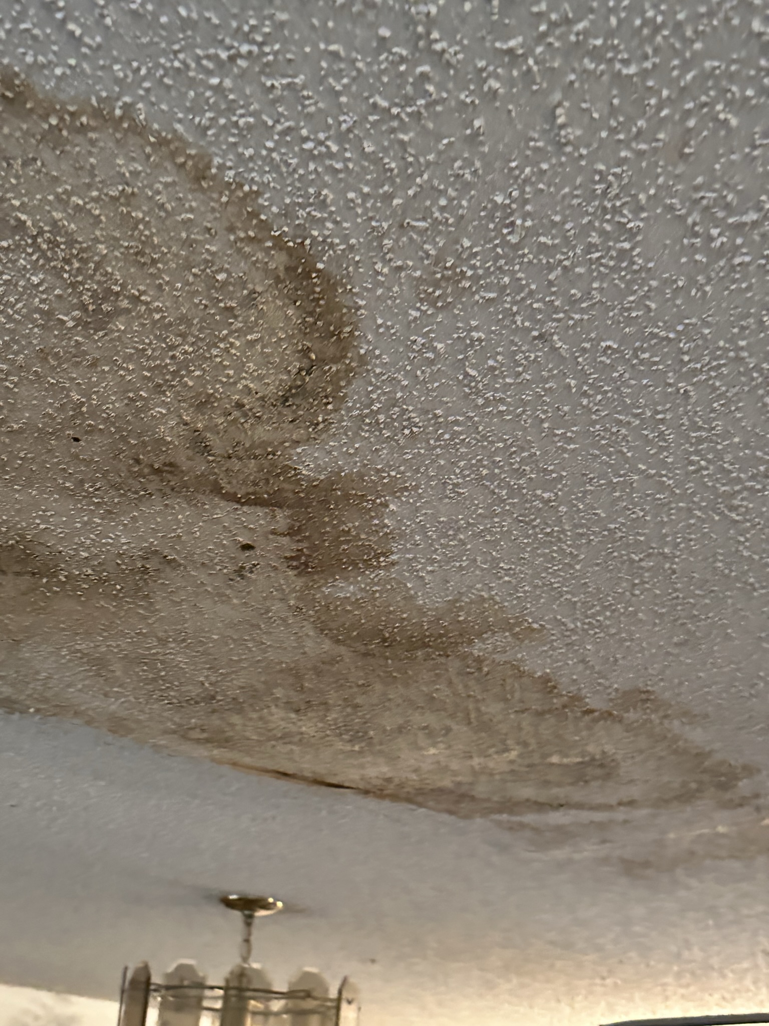 Water Damage to a ceiling
